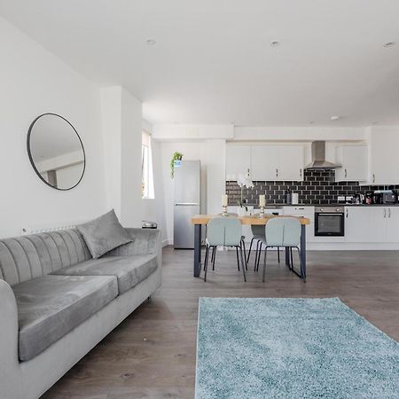 Vertigo Apartments Kingston upon Thames  Esterno foto