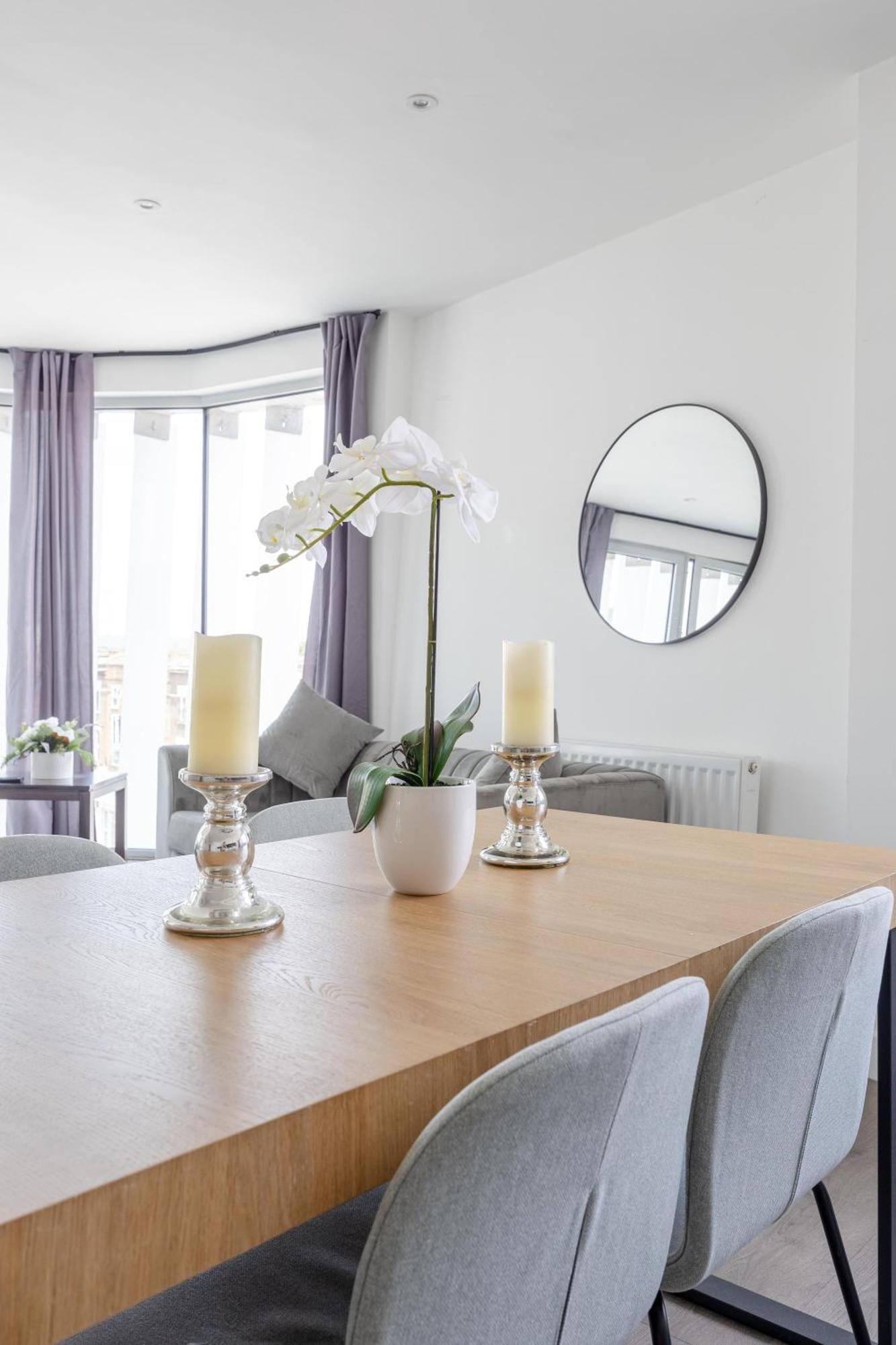 Vertigo Apartments Kingston upon Thames  Esterno foto