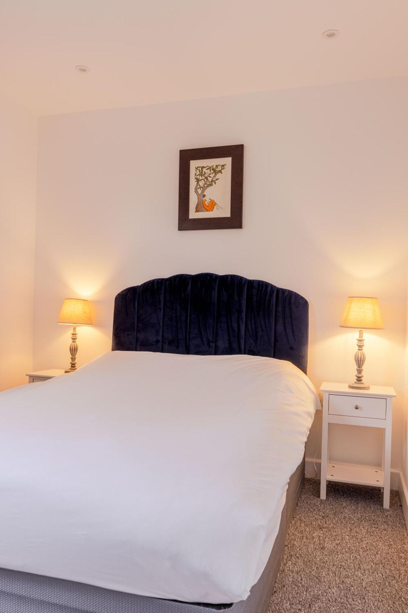Vertigo Apartments Kingston upon Thames  Esterno foto